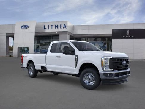 New 2026 Ford F350 4x4 SuperCab Super Duty image 7