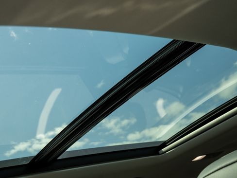 New 2025 Subaru Ascent Touring w/ Popular Package #2 image 18