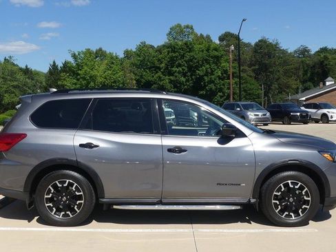 Used 2019 Nissan Pathfinder SV w/ Rock Creek Edition AWD/4WD image 6