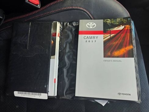 Used 2017 Toyota Camry XSE FWD image 34