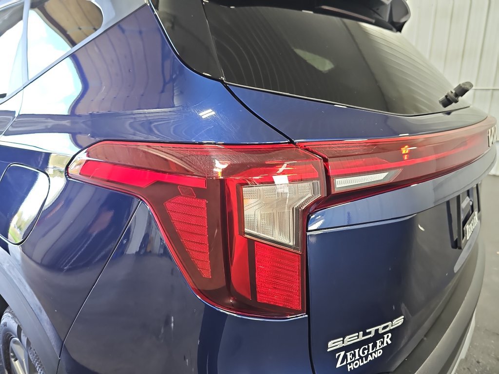 Certified 2026 Kia Seltos LX AWD/4WD image 33