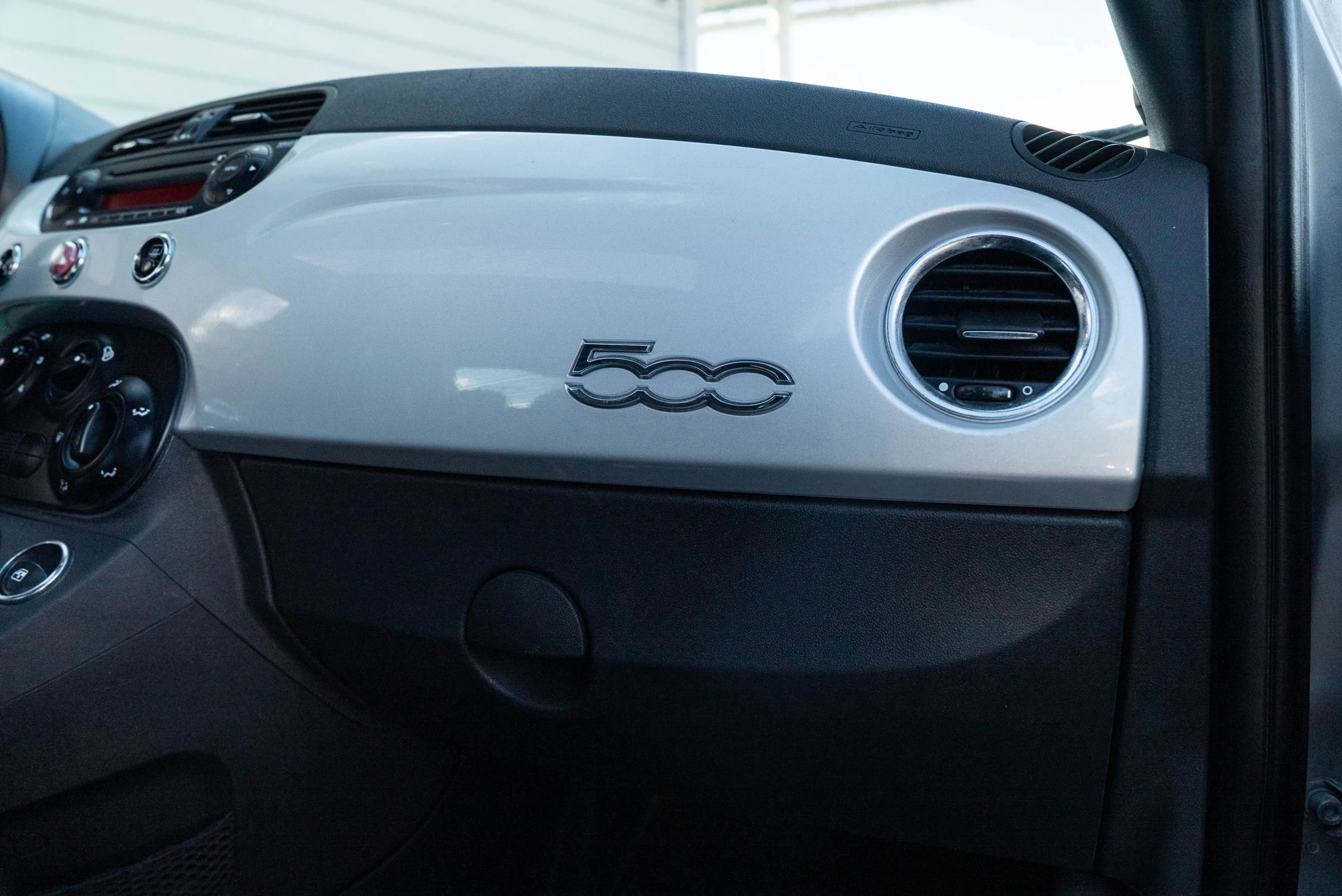 Used 2012 FIAT 500 Sport w/ Safety & Sound Pkg FWD image 15