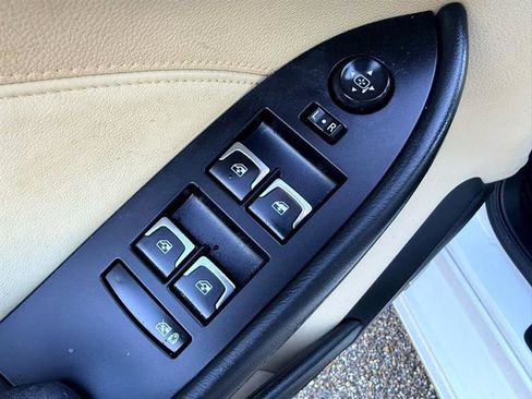 Used 2018 Cadillac CTS Luxury image 18