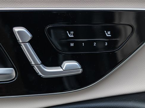 New 2026 Mercedes-Benz E 350 4MATIC Sedan image 20