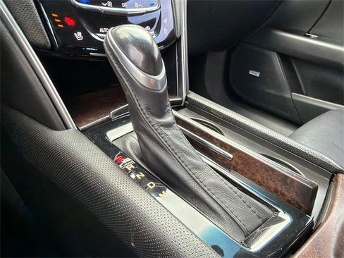 Used 2019 Cadillac XTS Luxury image 31