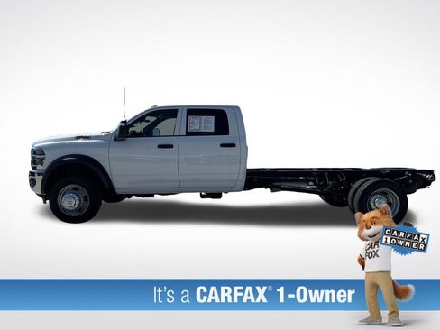 Used 2025 RAM 5500 Tradesman AWD/4WD image 2