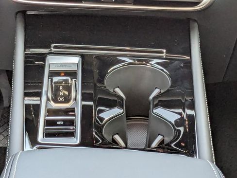 New 2026 Volkswagen Atlas SE image 20