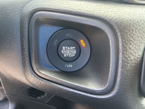 New 2026 Jeep Gladiator Sport AWD/4WD image 39