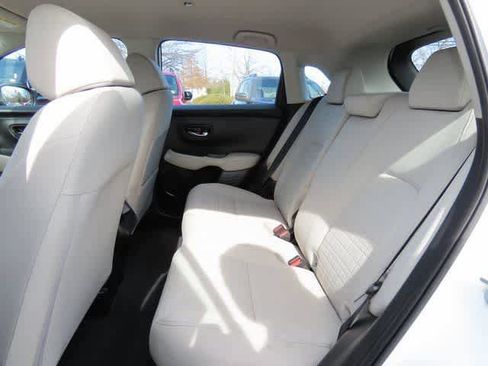 Certified 2023 Honda HR-V LX image 13