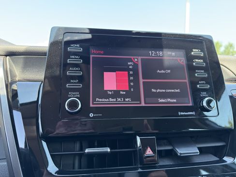 Used 2024 Toyota Camry LE image 19