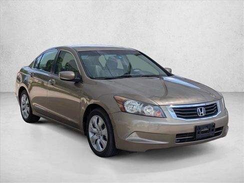 Used 2009 Honda Accord EX image 3