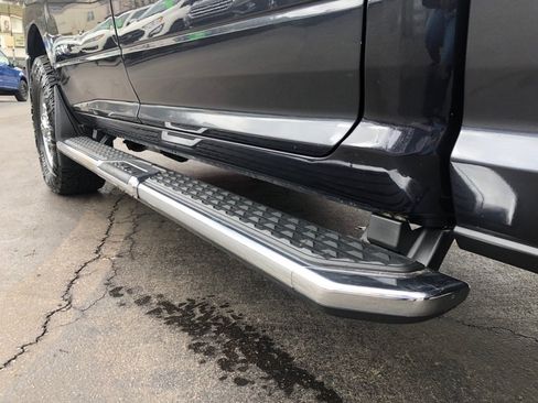 Used 2021 RAM 2500 Big Horn image 15