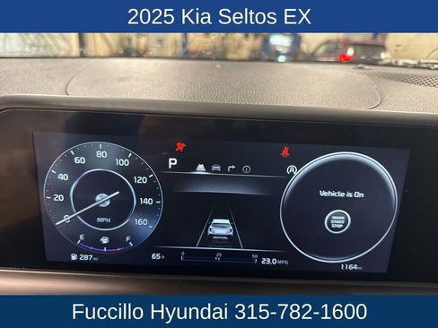 Used 2025 Kia Seltos EX image 13