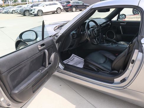 Used 2015 MAZDA MX-5 Miata Grand Touring image 26