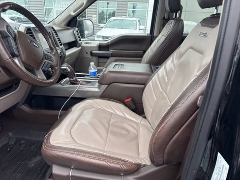 Used 2019 Ford F150 Limited w/ Trailer Tow Package image 9