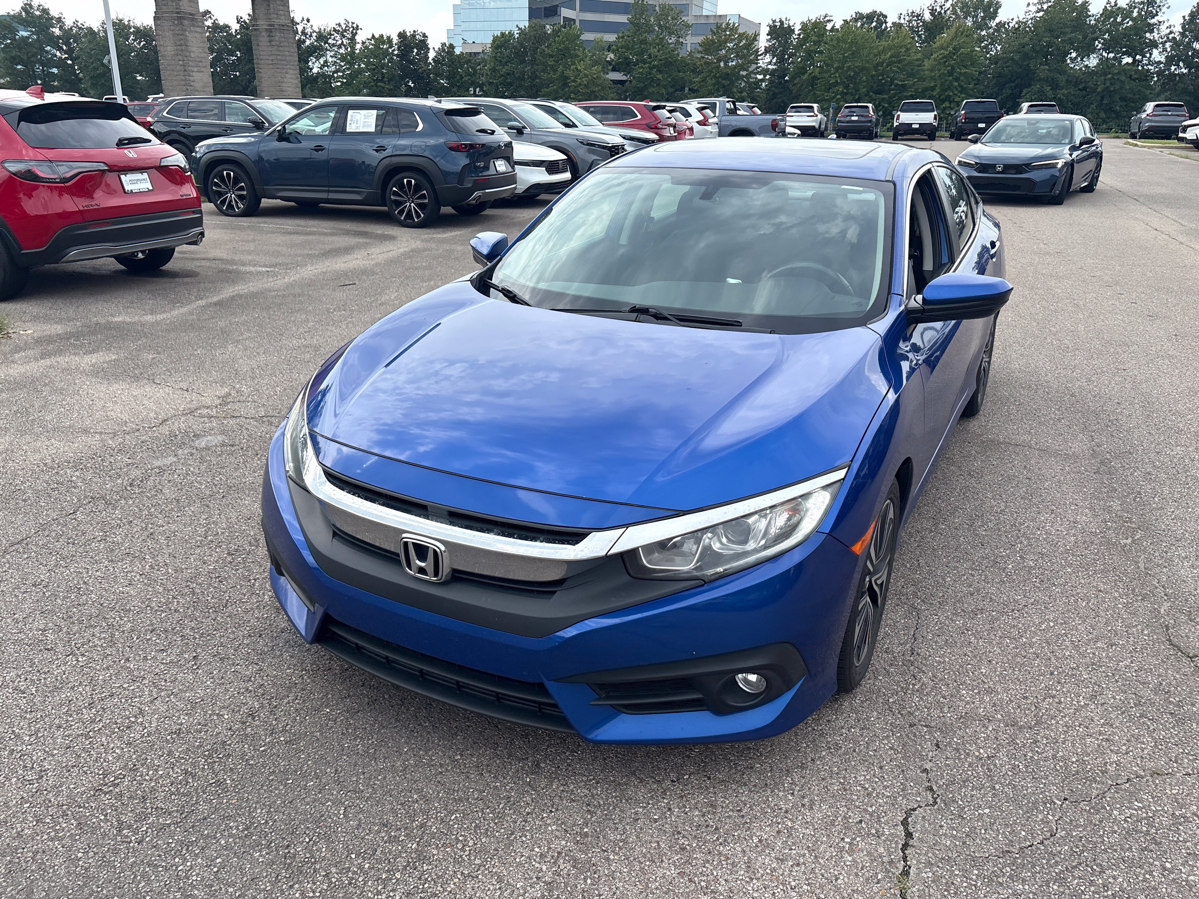 Used 2018 Honda Civic EX-T image 12
