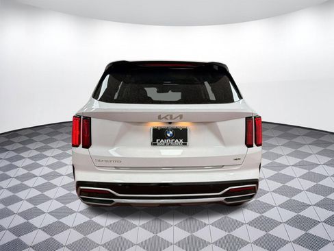 Used 2023 Kia Sorento SX image 10