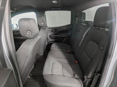 Used 2023 Chevrolet Colorado W/T image 17