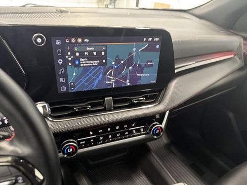 Used 2026 Chevrolet Equinox RS AWD/4WD image 25