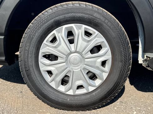 Used 2024 Ford Transit 250 Low Roof w/ Exterior Upgrade Package image 20