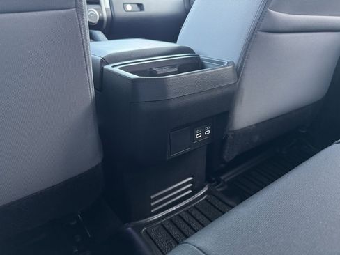 Used 2024 Toyota Tacoma TRD Sport image 14