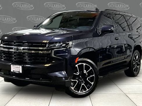 Used 2022 Chevrolet Tahoe RST w/ Luxury Package AWD/4WD image 3
