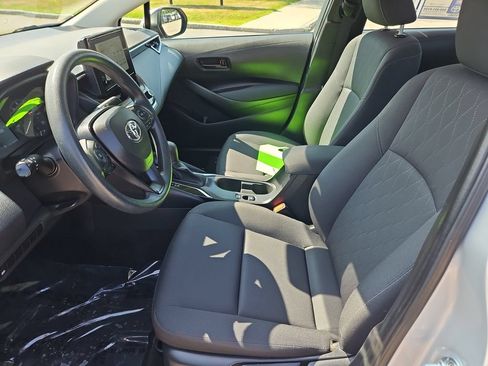 Used 2023 Toyota Corolla LE FWD image 27