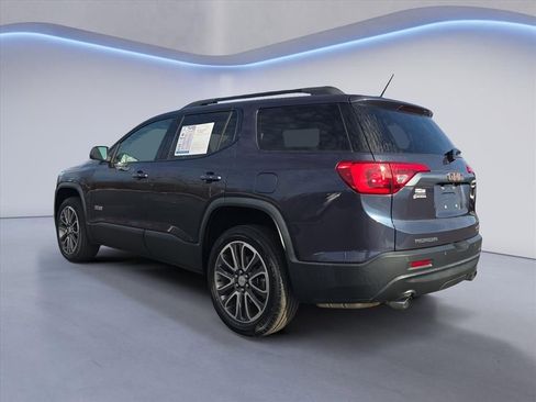 Used 2019 GMC Acadia SLT image 3