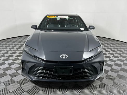 Certified 2025 Toyota Camry SE image 2