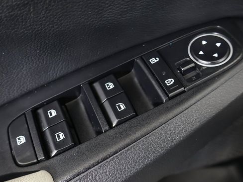 Used 2023 Kia Seltos EX image 36