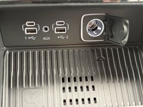 New 2026 Jeep Grand Cherokee Laredo image 23