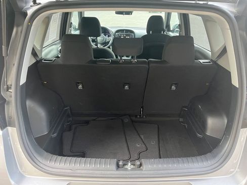 Used 2025 Kia Soul LX w/ LX Technology Package image 29