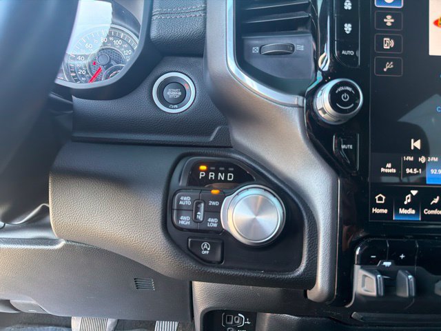 Used 2023 RAM 1500 Laramie AWD/4WD image 26