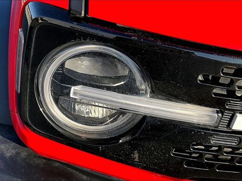 Used 2022 Ford Bronco Wildtrak image 29