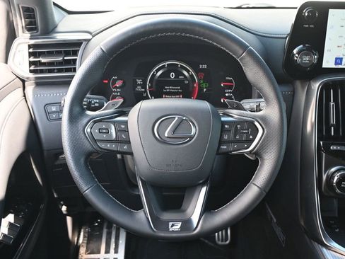 Used 2024 Lexus LX 600 F Sport image 10