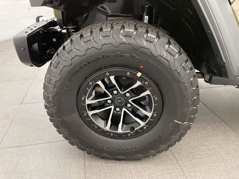 New 2026 Jeep Wrangler Unlimited Rubicon 392 image 8