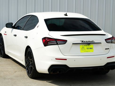 Used 2022 Maserati Ghibli Trofeo RWD image 49
