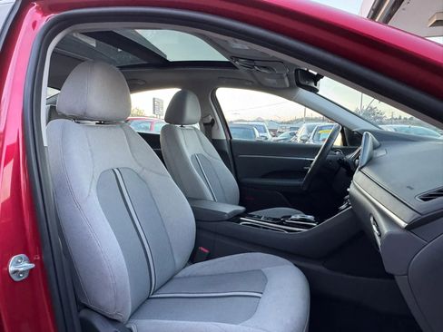 Used 2020 Hyundai Sonata SEL w/ Convenience + Sunroof Package FWD image 16
