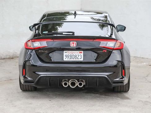 Used 2025 Honda Civic Type R image 5