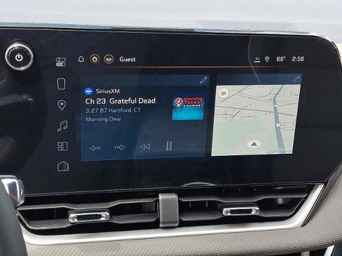 New 2026 Chevrolet Equinox LT w/ Convenience Package II FWD image 10