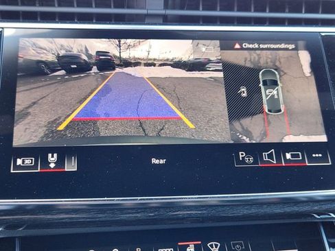 New 2026 Audi Q8 Prestige image 16