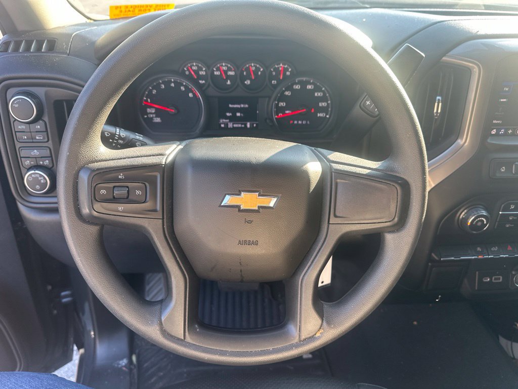 Used 2022 Chevrolet Silverado 1500 Custom w/ LPO, Blackout Package AWD/4WD image 13