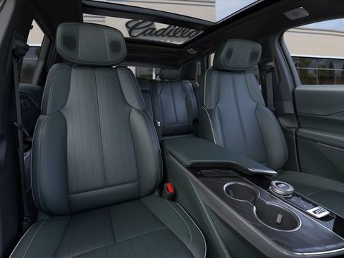 New 2026 Cadillac Lyriq Signature Luxury w/ Nappa Leather Package RWD image 16