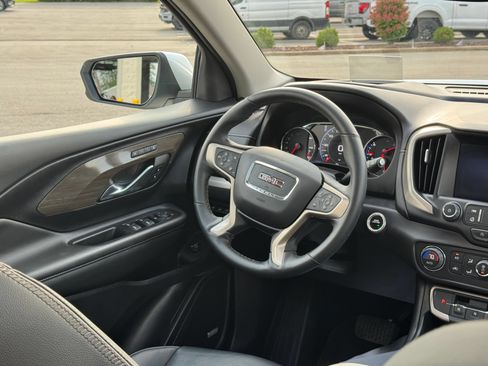 Used 2023 GMC Terrain Denali AWD/4WD image 15
