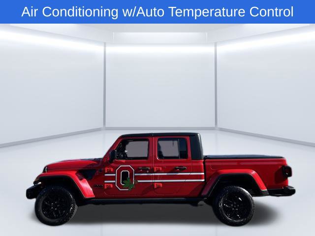 Used 2023 Jeep Gladiator Sport AWD/4WD image 15