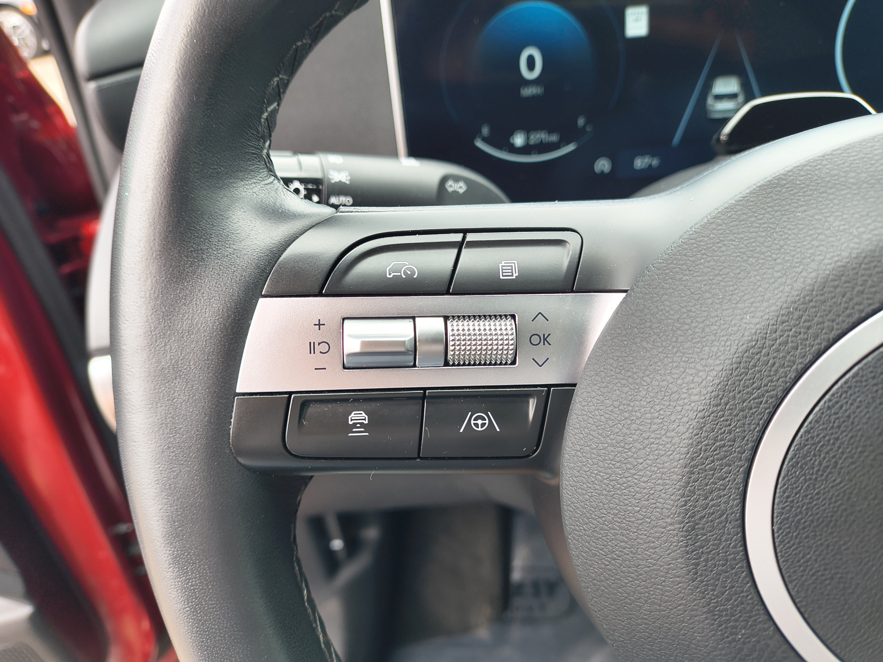 Certified 2025 Hyundai Tucson SEL FWD image 29