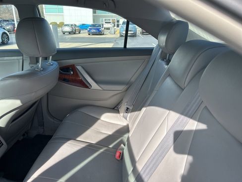 Used 2009 Toyota Camry XLE image 12