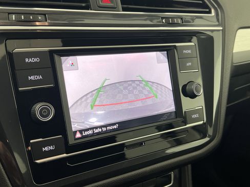 Used 2020 Volkswagen Tiguan S AWD/4WD image 26