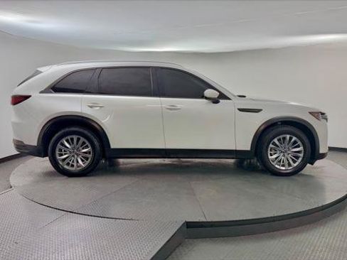 Used 2024 MAZDA CX-90 3.3 Turbo w/ Preferred Plus AWD/4WD image 9