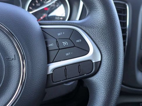 Used 2018 Jeep Compass Sport FWD image 24